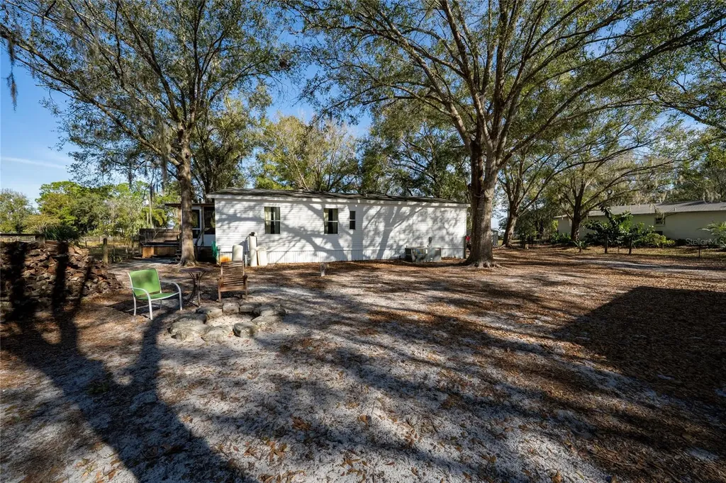 915 Keen Road Frostproof FL 33843