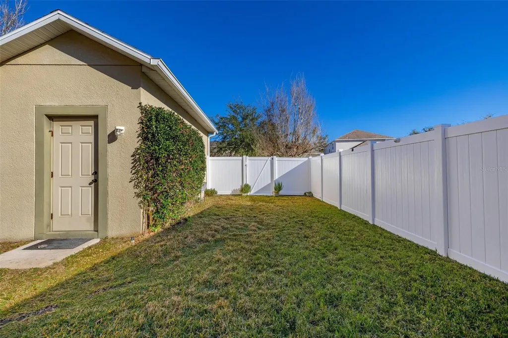 6829 Sundrop Street Harmony FL 34773