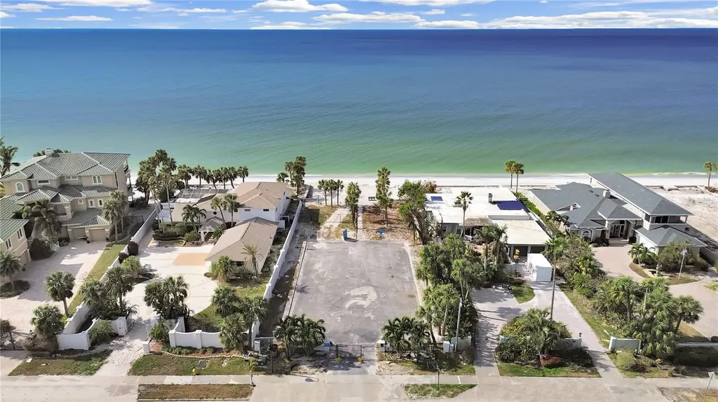 116 6th Street Belleair Beach FL 33786
