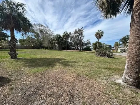 116 6th Street Belleair Beach FL 33786