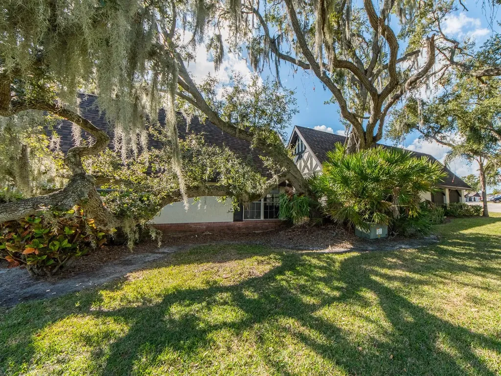 310 N Bayshore Boulevard Clearwater FL 33759