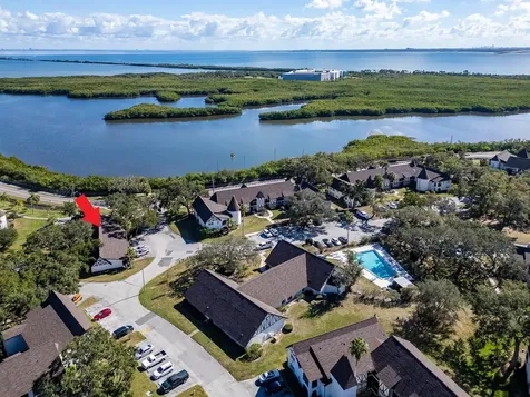 310 N Bayshore Boulevard Clearwater FL 33759