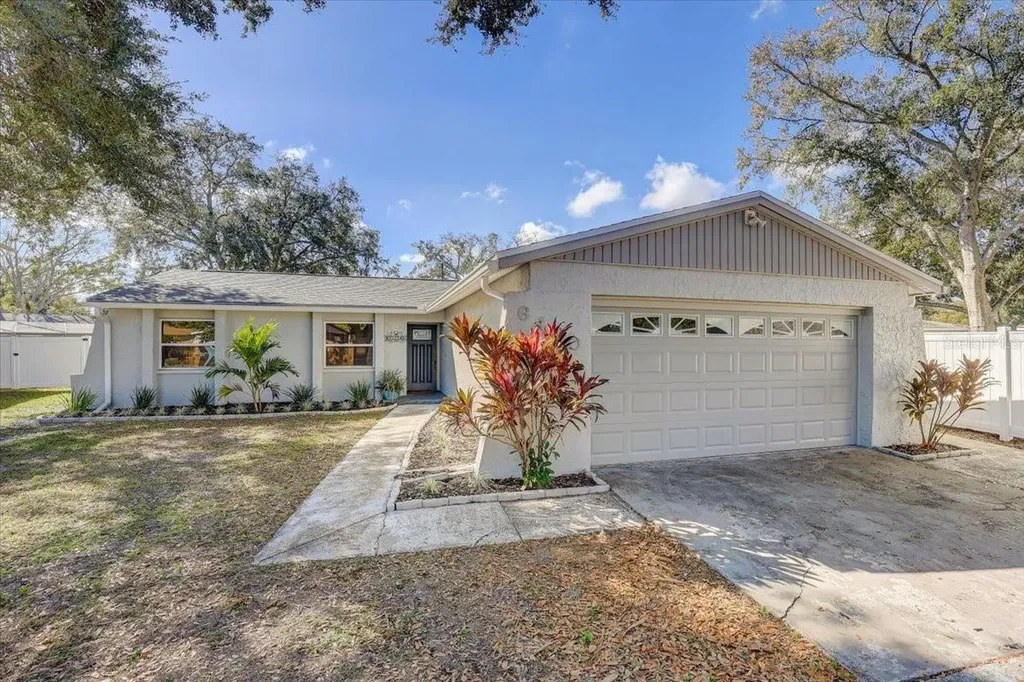 6490 Cedarbrook Drive S Pinellas Park FL 33782