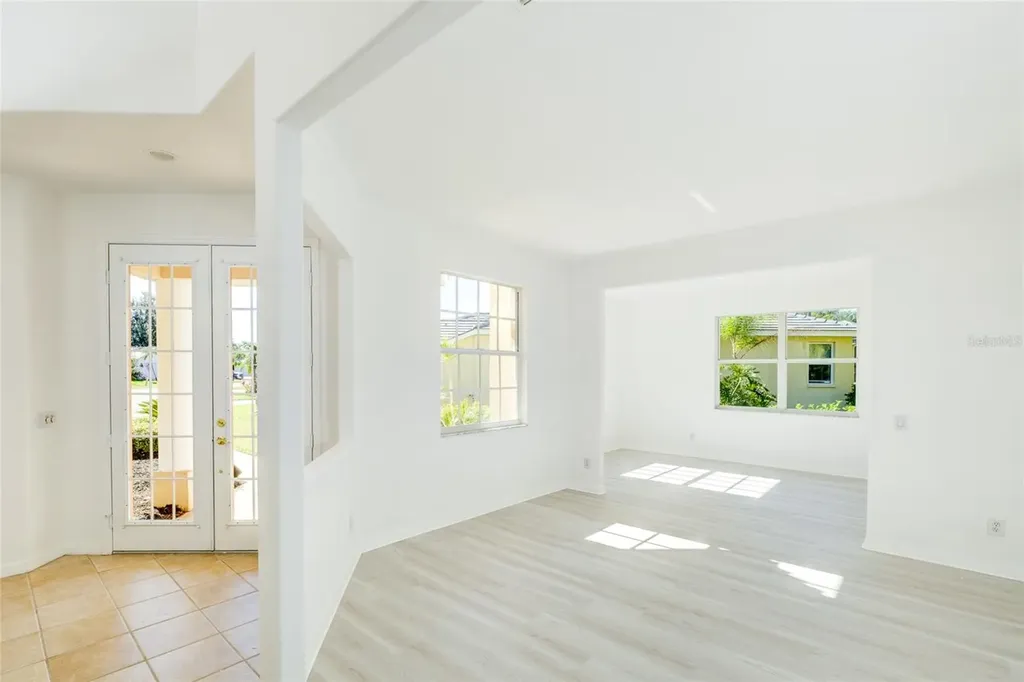 5121 Glade Fern Court Sarasota FL 34238