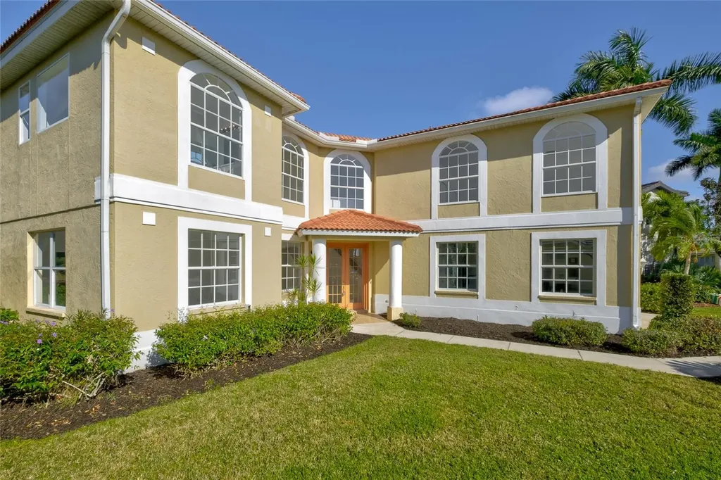 5121 Glade Fern Court Sarasota FL 34238