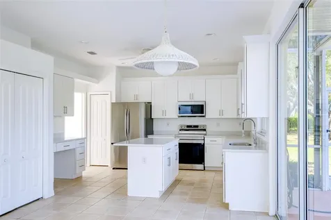 5121 Glade Fern Court Sarasota FL 34238