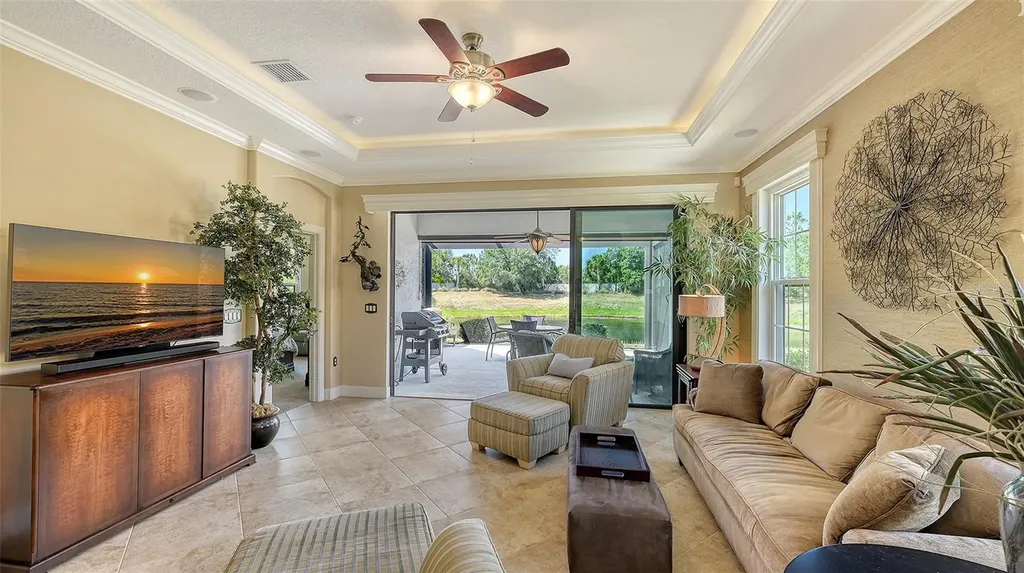 5352 Vaccaro Court Bradenton FL 34211