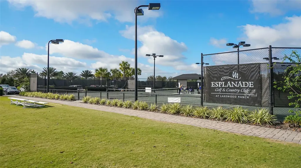5352 Vaccaro Court Bradenton FL 34211