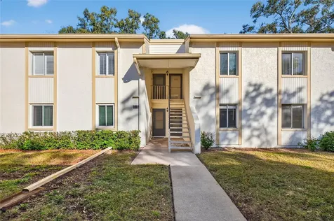 219 Palmetto Court Oldsmar FL 34677