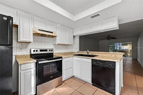 219 Palmetto Court Oldsmar FL 34677
