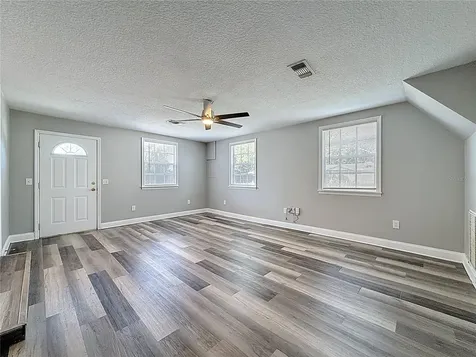 1125 Michigan Drive N Dunedin FL 34698