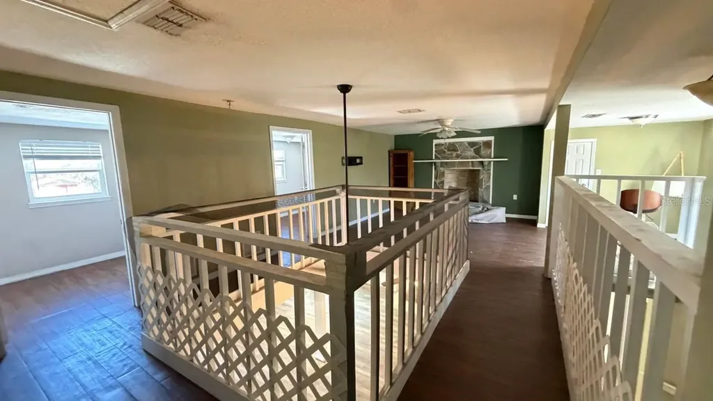 445 S State Road 415 Osteen FL 32764