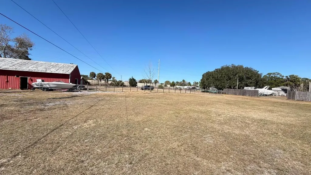 445 S State Road 415 Osteen FL 32764