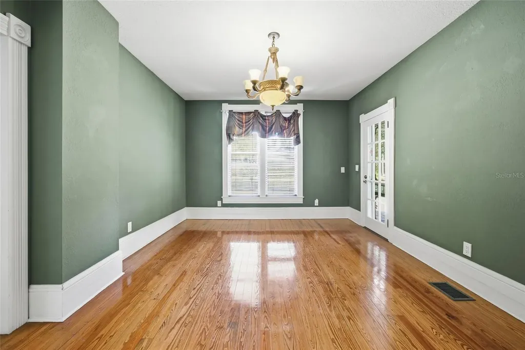 835 SE 3rd Street Ocala FL 34471