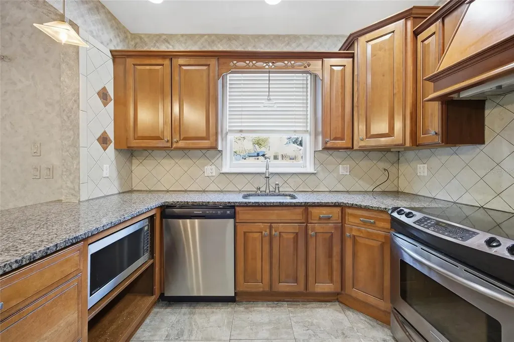 835 SE 3rd Street Ocala FL 34471