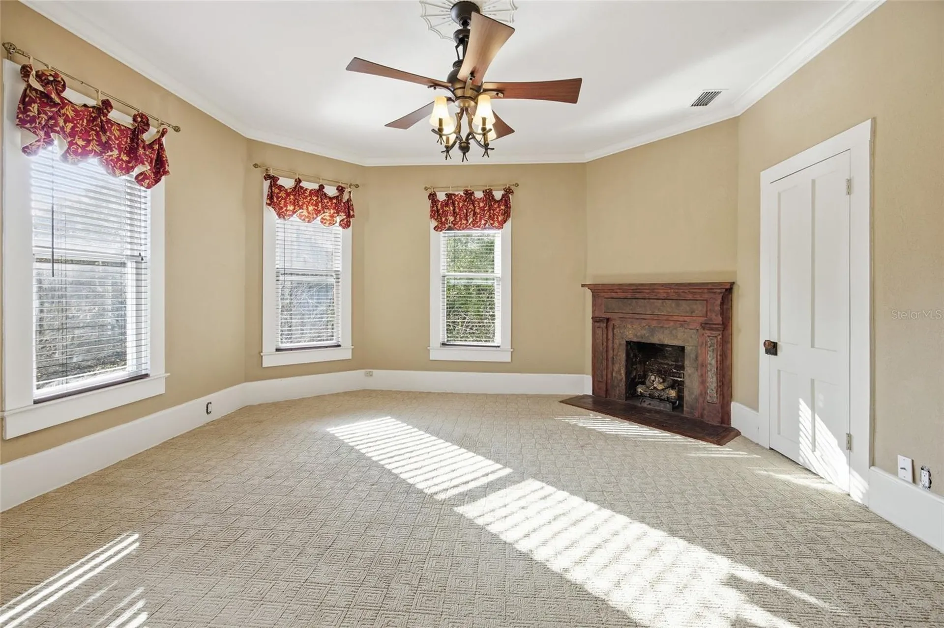 835 SE 3rd Street Ocala FL 34471