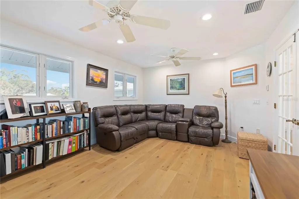 2207 5th Street W Palmetto FL 34221