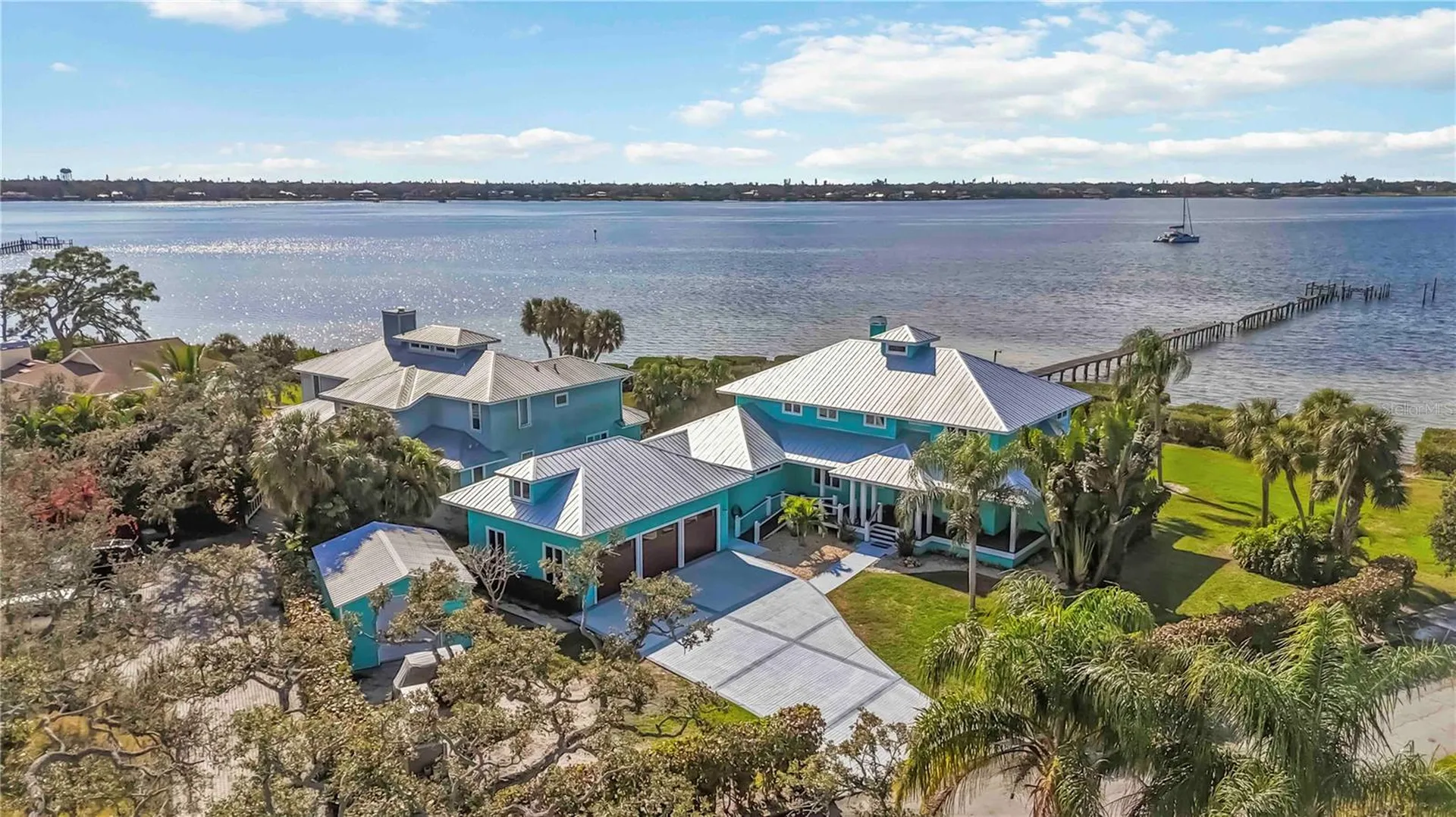 2207 5th Street W Palmetto FL 34221