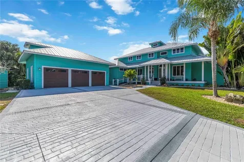 2207 5th Street W Palmetto FL 34221