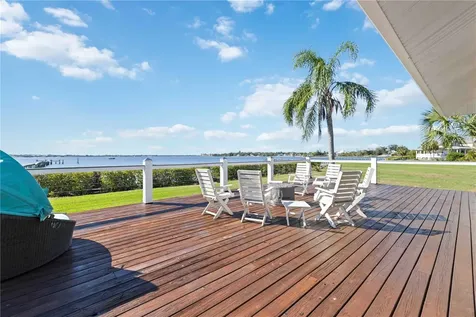 2207 5th Street W Palmetto FL 34221