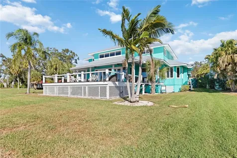 2207 5th Street W Palmetto FL 34221