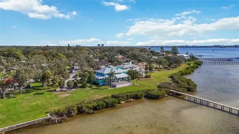 2207 5th Street W Palmetto FL 34221