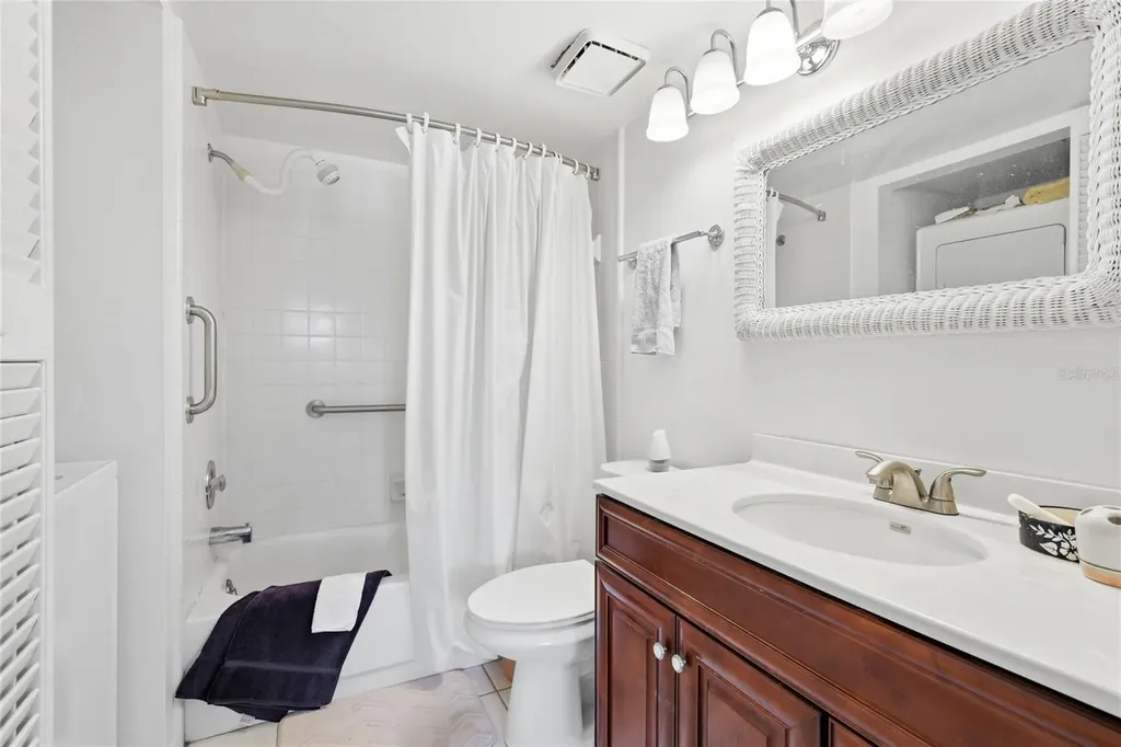 5635 Ashton Lake Drive Sarasota FL 34231