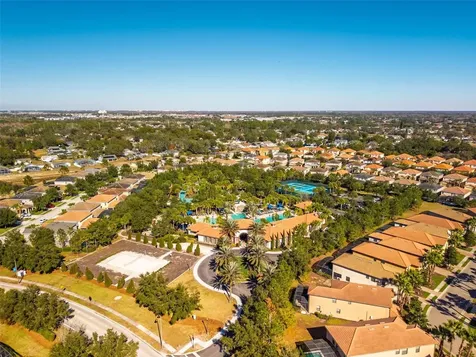 7554 Oak Spring Lane Davenport FL 33837