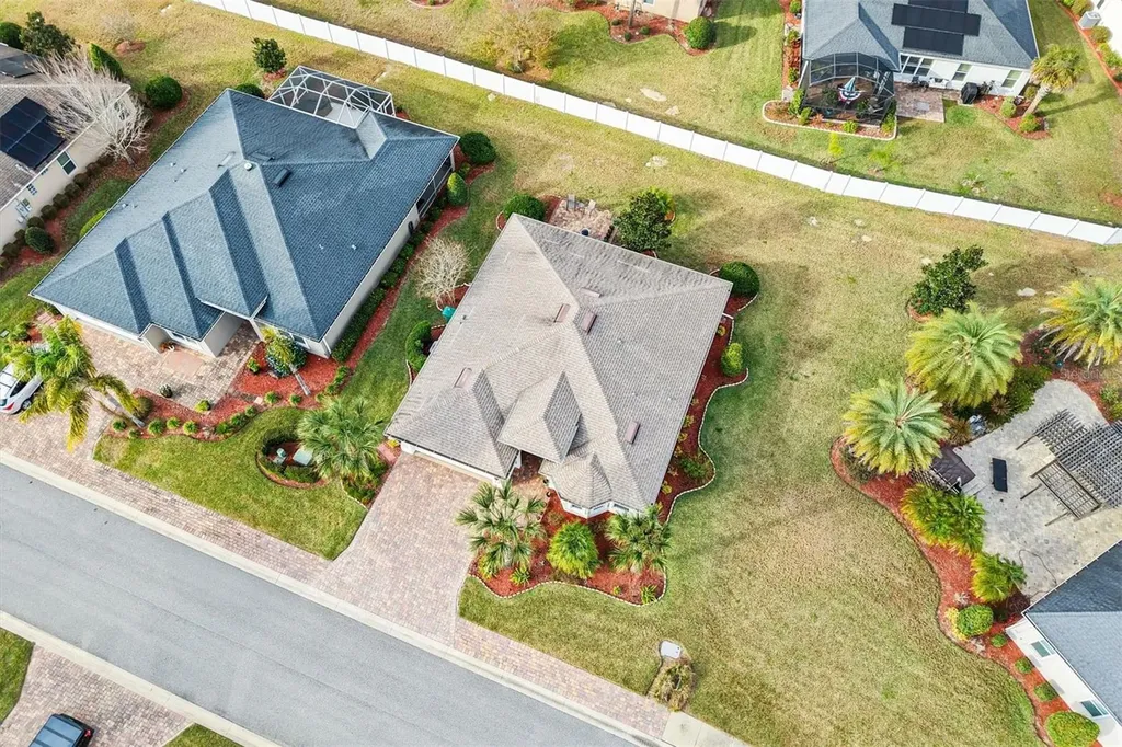 5000 Sandpiper Drive Oxford FL 34484