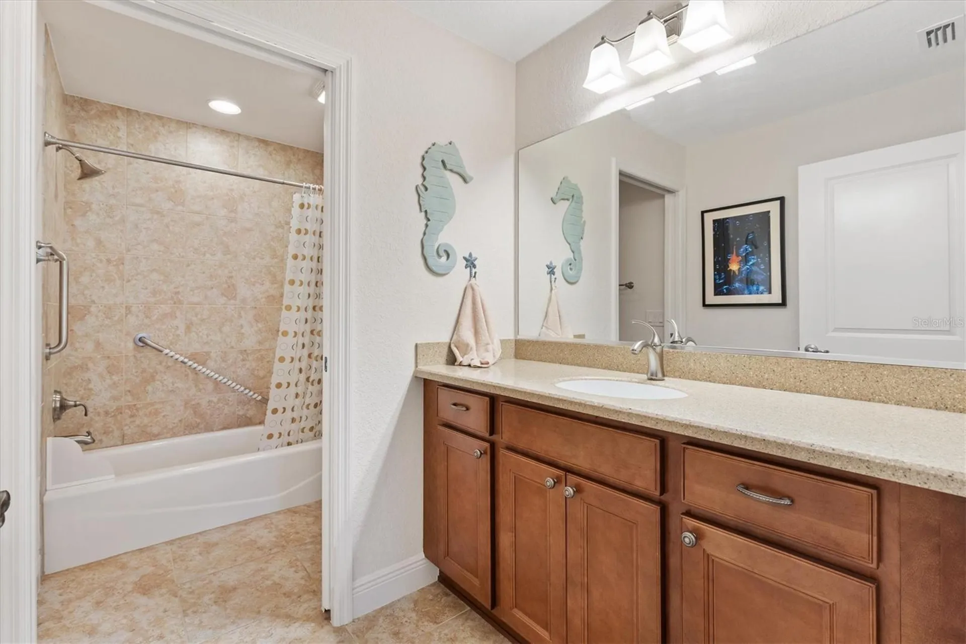 5000 Sandpiper Drive Oxford FL 34484