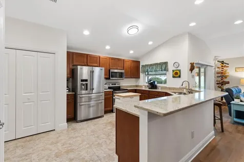 5000 Sandpiper Drive Oxford FL 34484