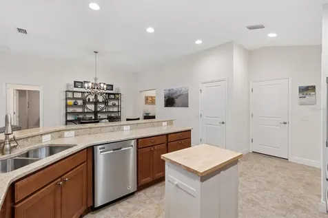 5000 Sandpiper Drive Oxford FL 34484