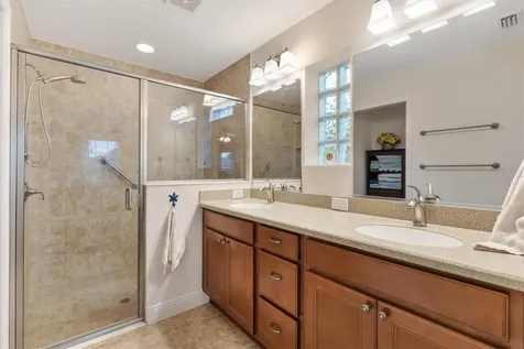 5000 Sandpiper Drive Oxford FL 34484