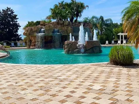 5000 Sandpiper Drive Oxford FL 34484