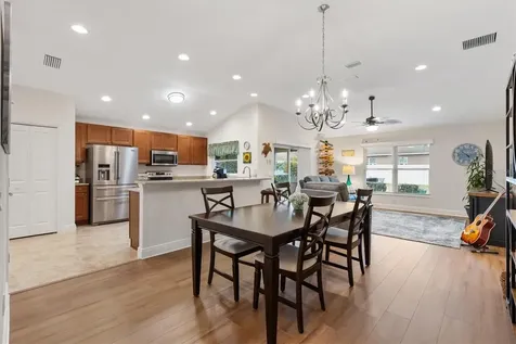 5000 Sandpiper Drive Oxford FL 34484