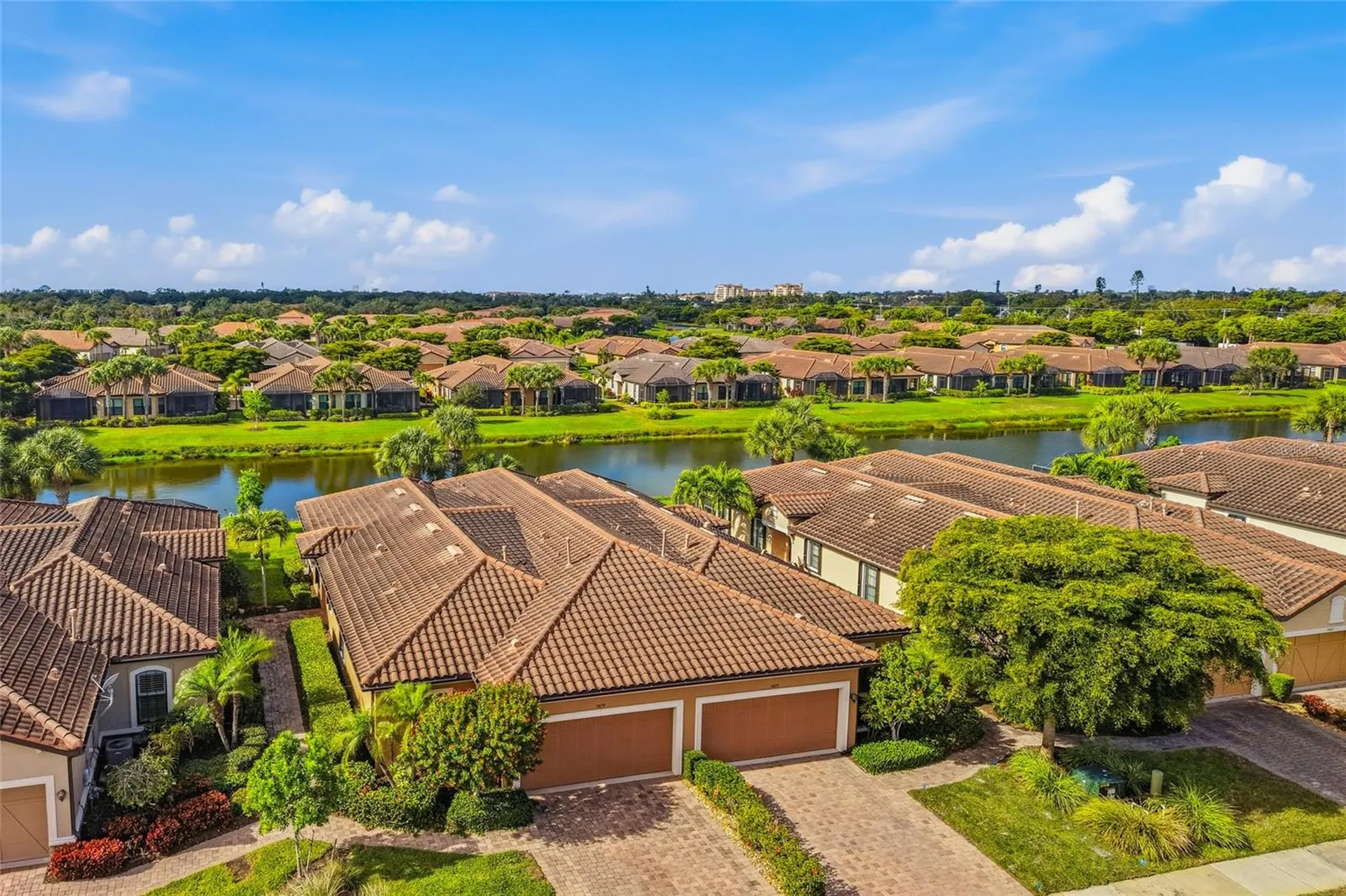 5879 Cavano Drive Sarasota FL 34231