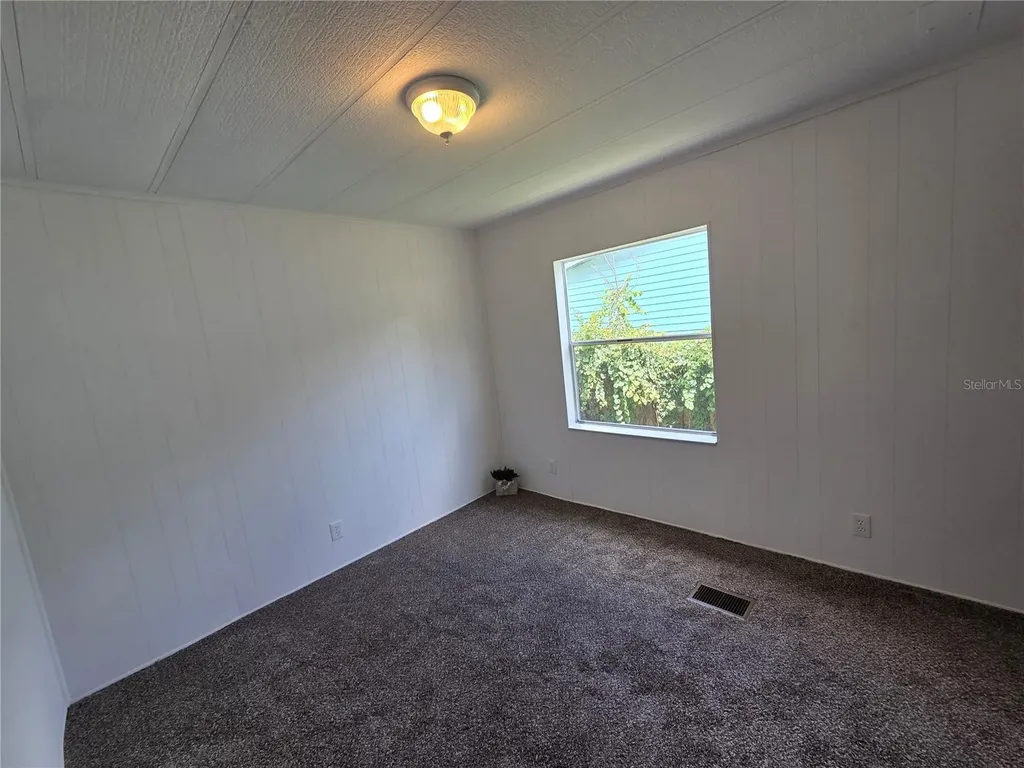 47807 State Road 19 Altoona FL 32702