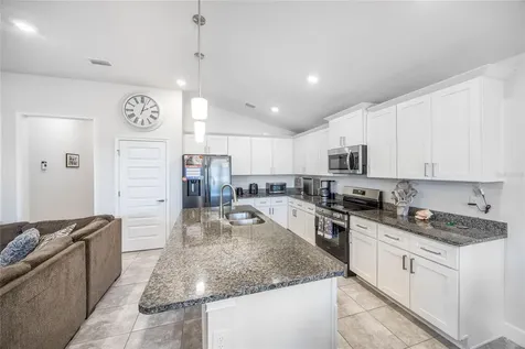 25034 SW 24th Place Newberry FL 32669