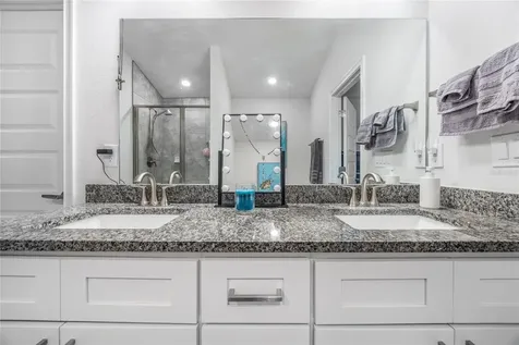 25034 SW 24th Place Newberry FL 32669