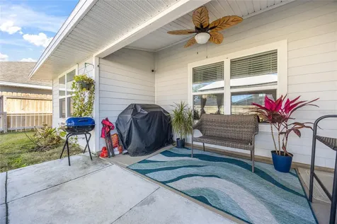 25034 SW 24th Place Newberry FL 32669