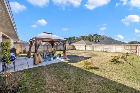 25034 SW 24th Place Newberry FL 32669