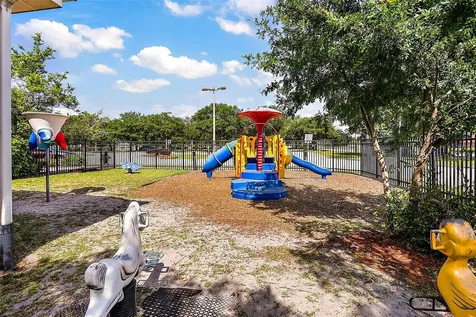 1 S Cottage Hill Road Orlando FL 32805