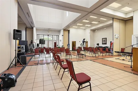 1 S Cottage Hill Road Orlando FL 32805