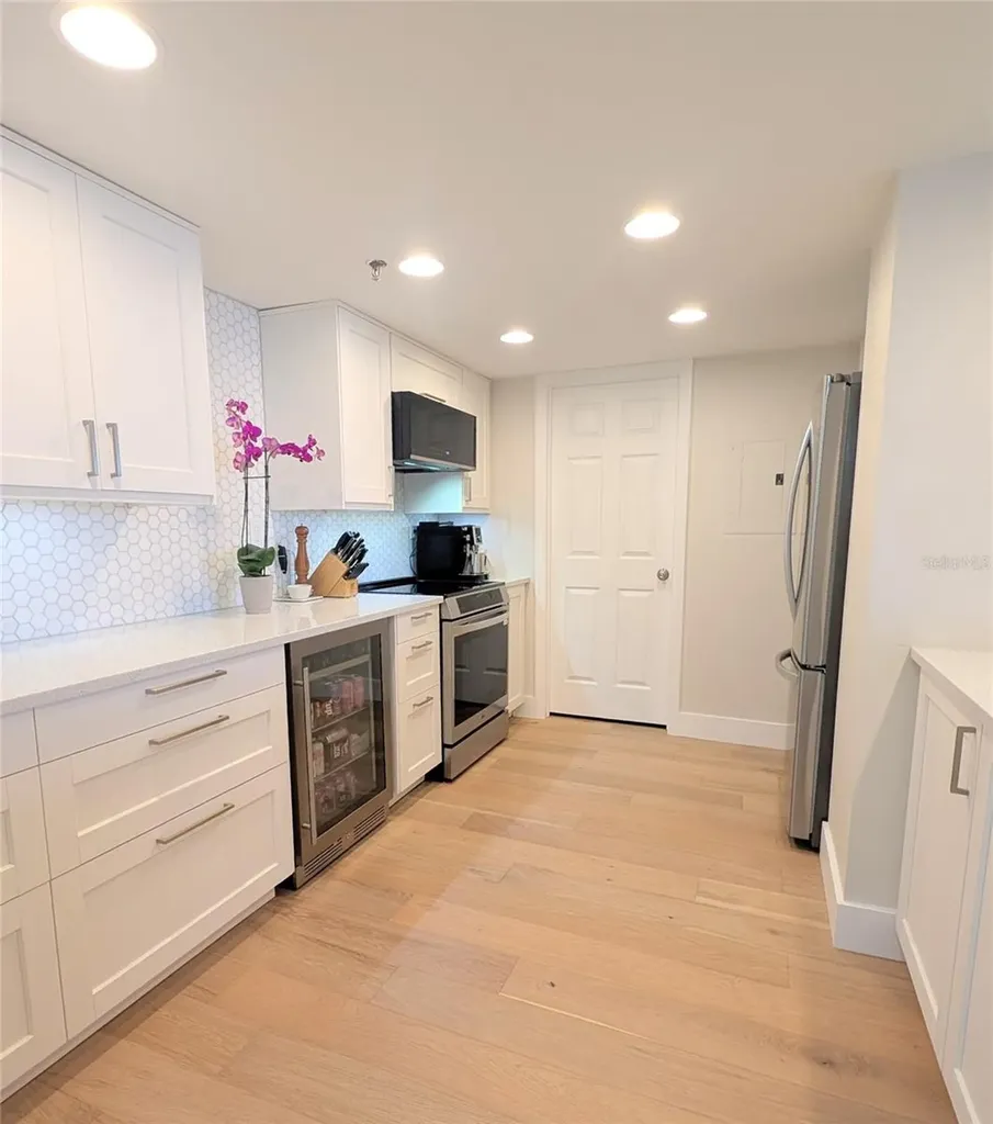 6322 Palma Del Mar Boulevard S St Petersburg FL 33715