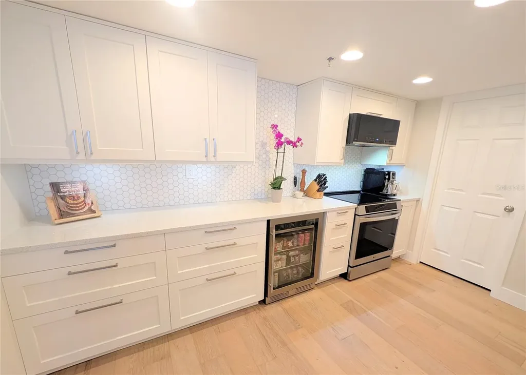6322 Palma Del Mar Boulevard S St Petersburg FL 33715