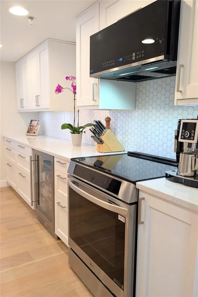 6322 Palma Del Mar Boulevard S St Petersburg FL 33715