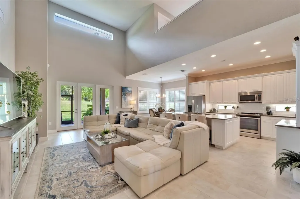 1711 Laurel Glen Place Lakeland FL 33803