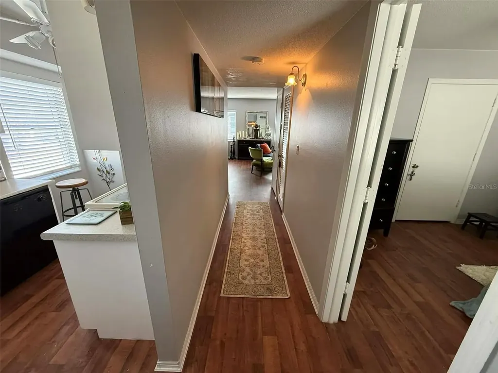 6960 Sunset Drive S South Pasadena FL 33707