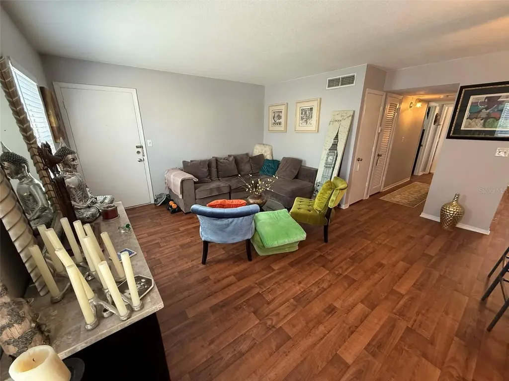 6960 Sunset Drive S South Pasadena FL 33707