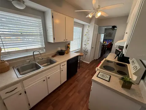 6960 Sunset Drive S South Pasadena FL 33707
